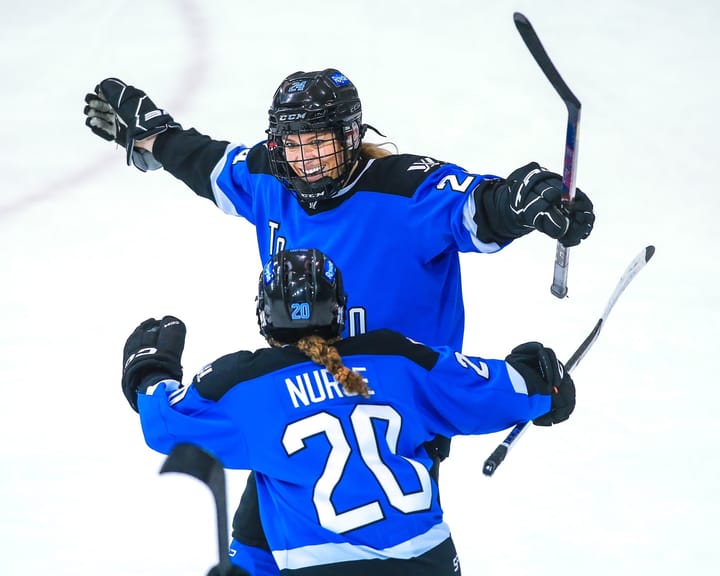 Natalie Spooner and Sarah Nurse celebrate a goal